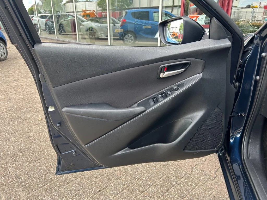 Hoofdafbeelding Mazda 2