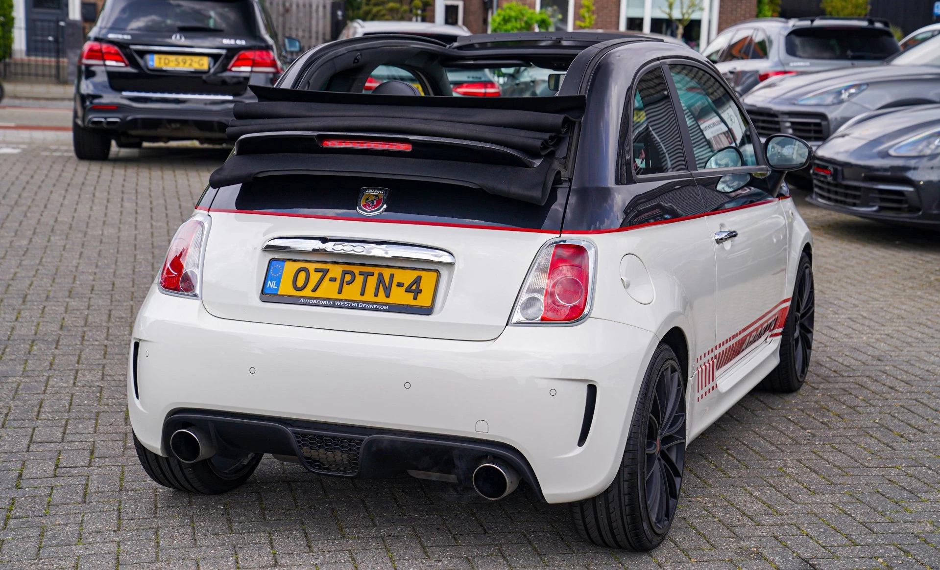Hoofdafbeelding Fiat 500C