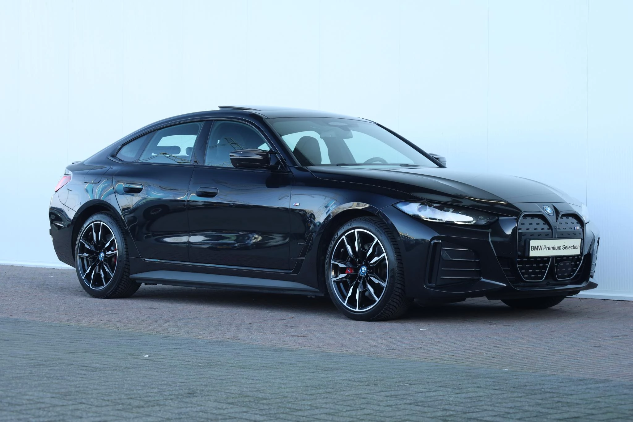 Hoofdafbeelding BMW i4