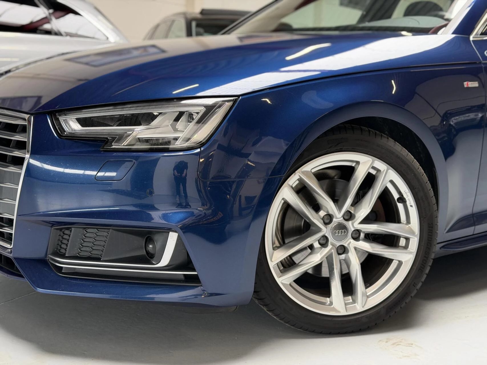 Hoofdafbeelding Audi A4