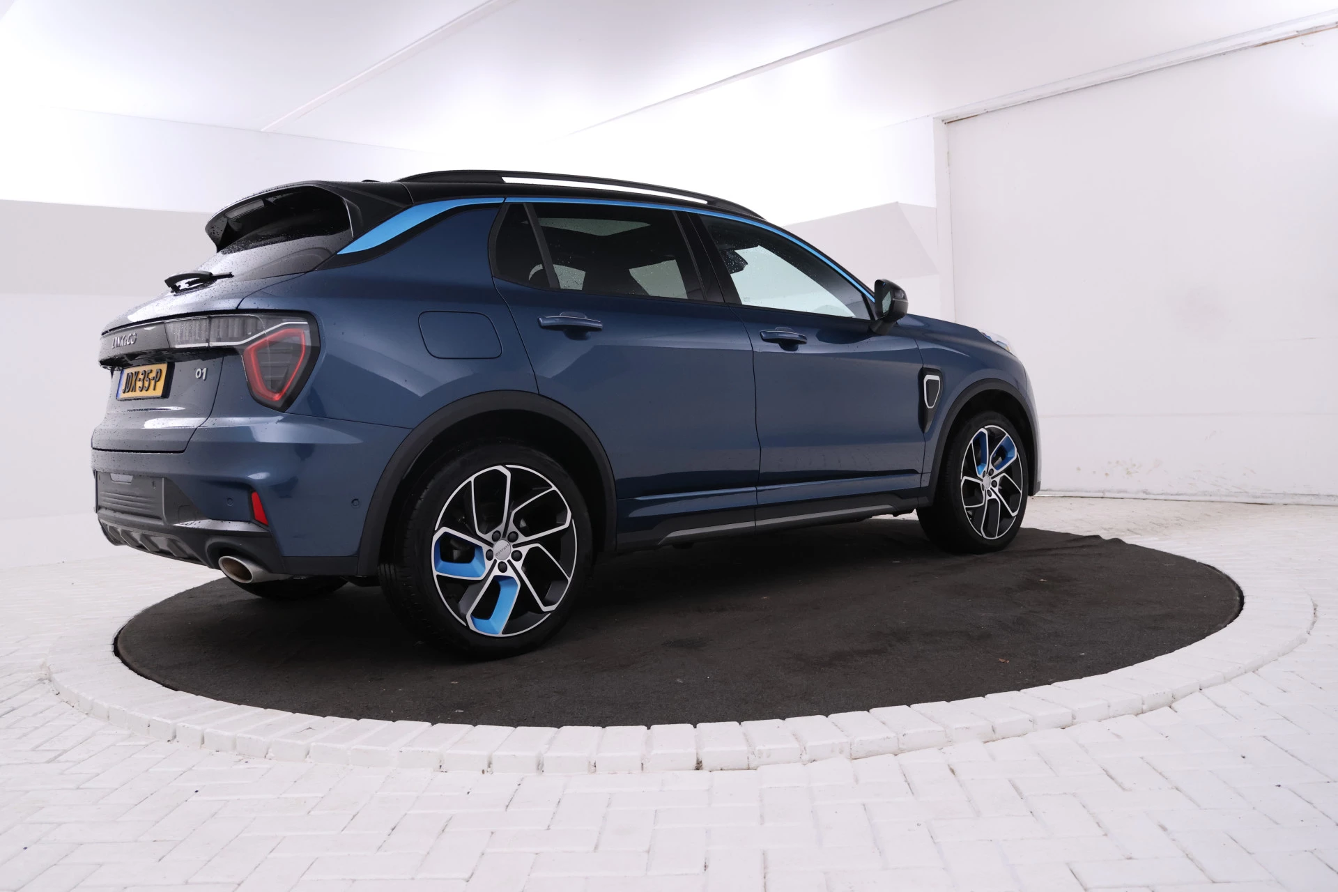 Hoofdafbeelding Lynk & Co 01