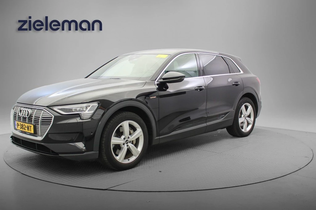 Hoofdafbeelding Audi e-tron