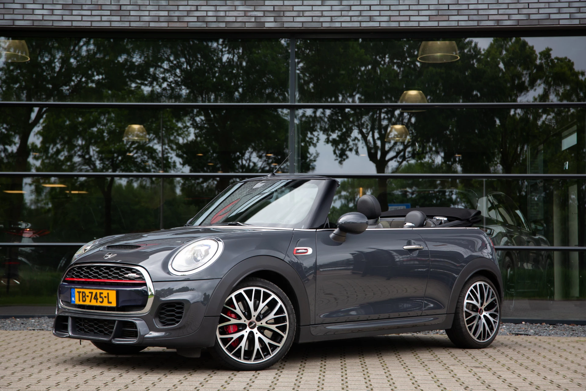 Hoofdafbeelding MINI Cooper Cabrio