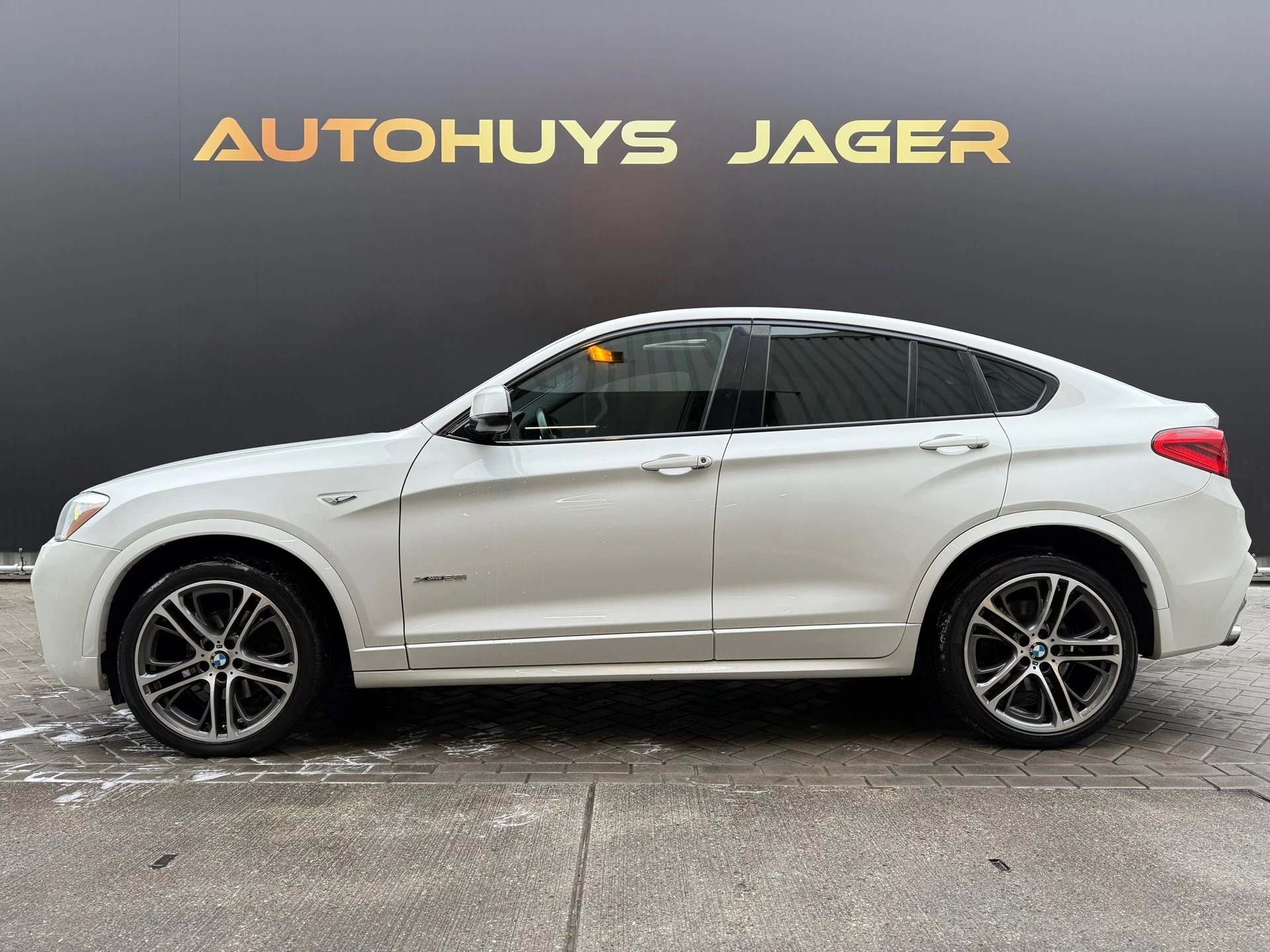 Hoofdafbeelding BMW X4