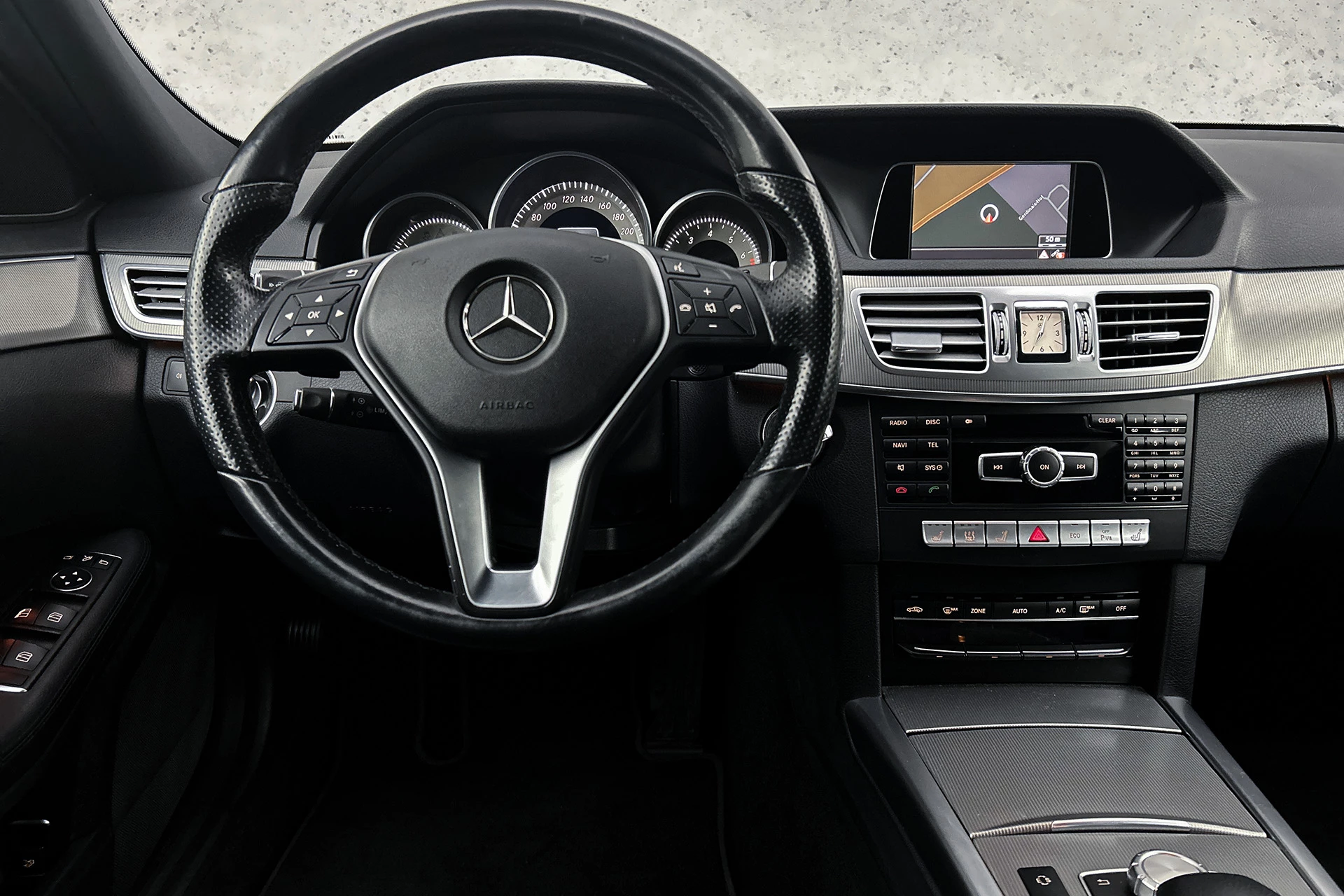 Hoofdafbeelding Mercedes-Benz E-Klasse