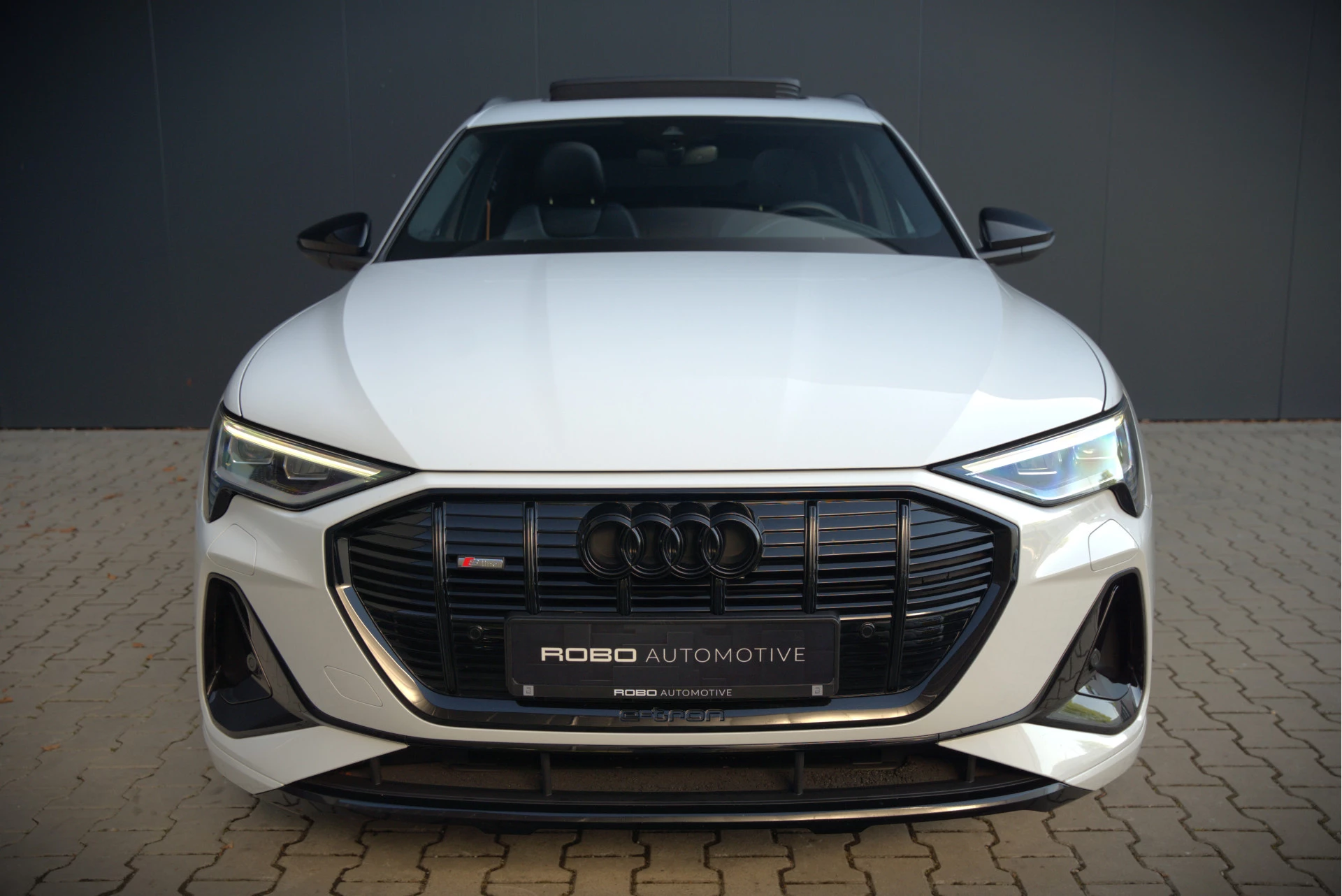 Hoofdafbeelding Audi e-tron