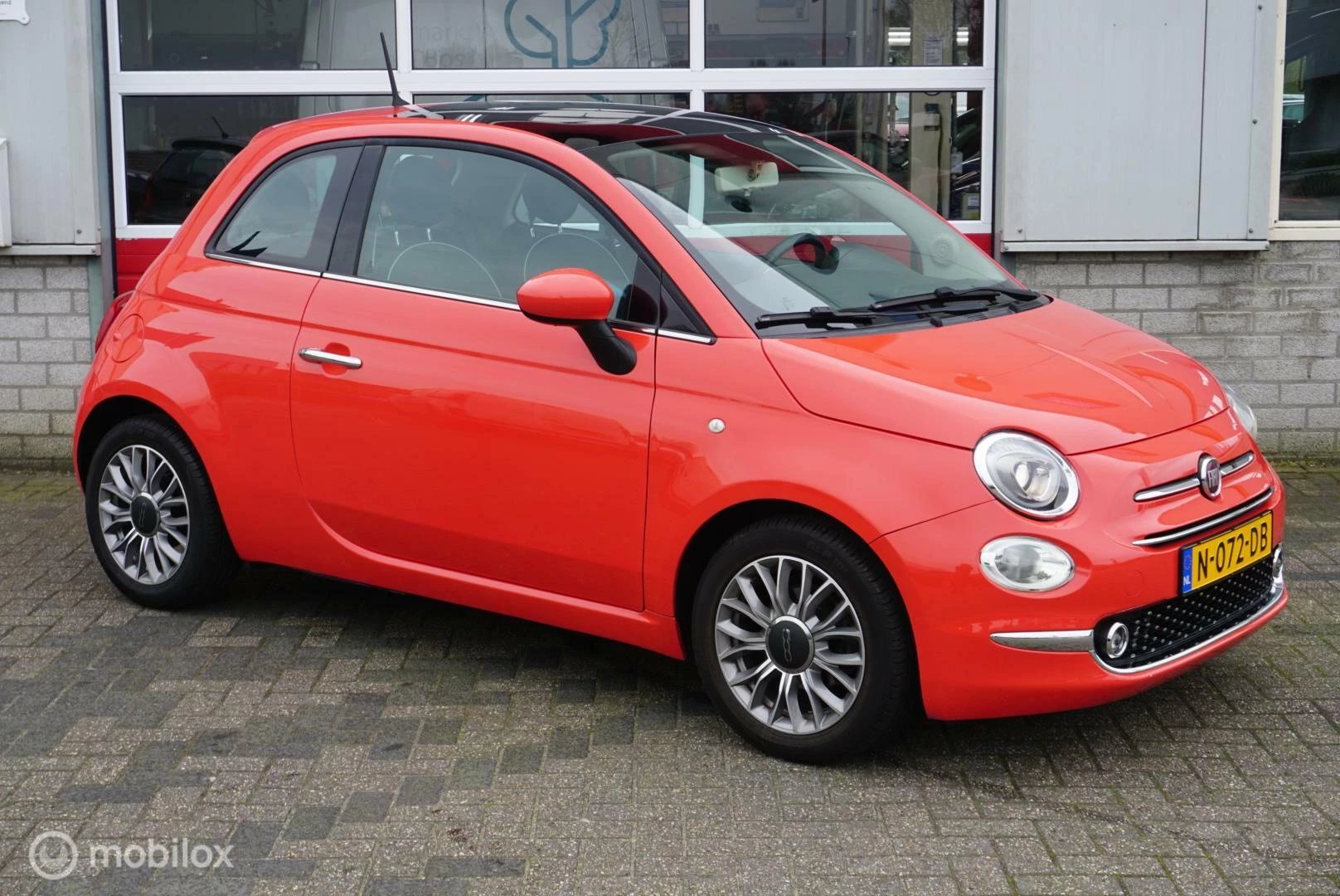 Hoofdafbeelding Fiat 500