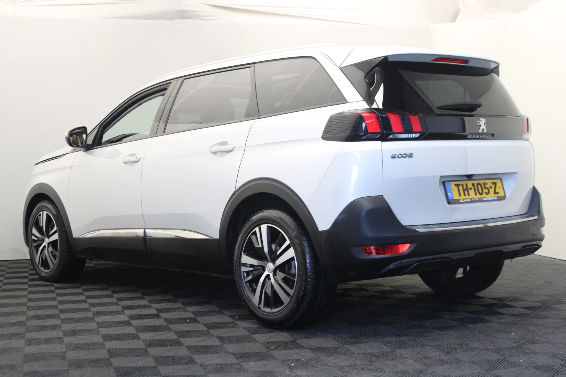 Hoofdafbeelding Peugeot 5008