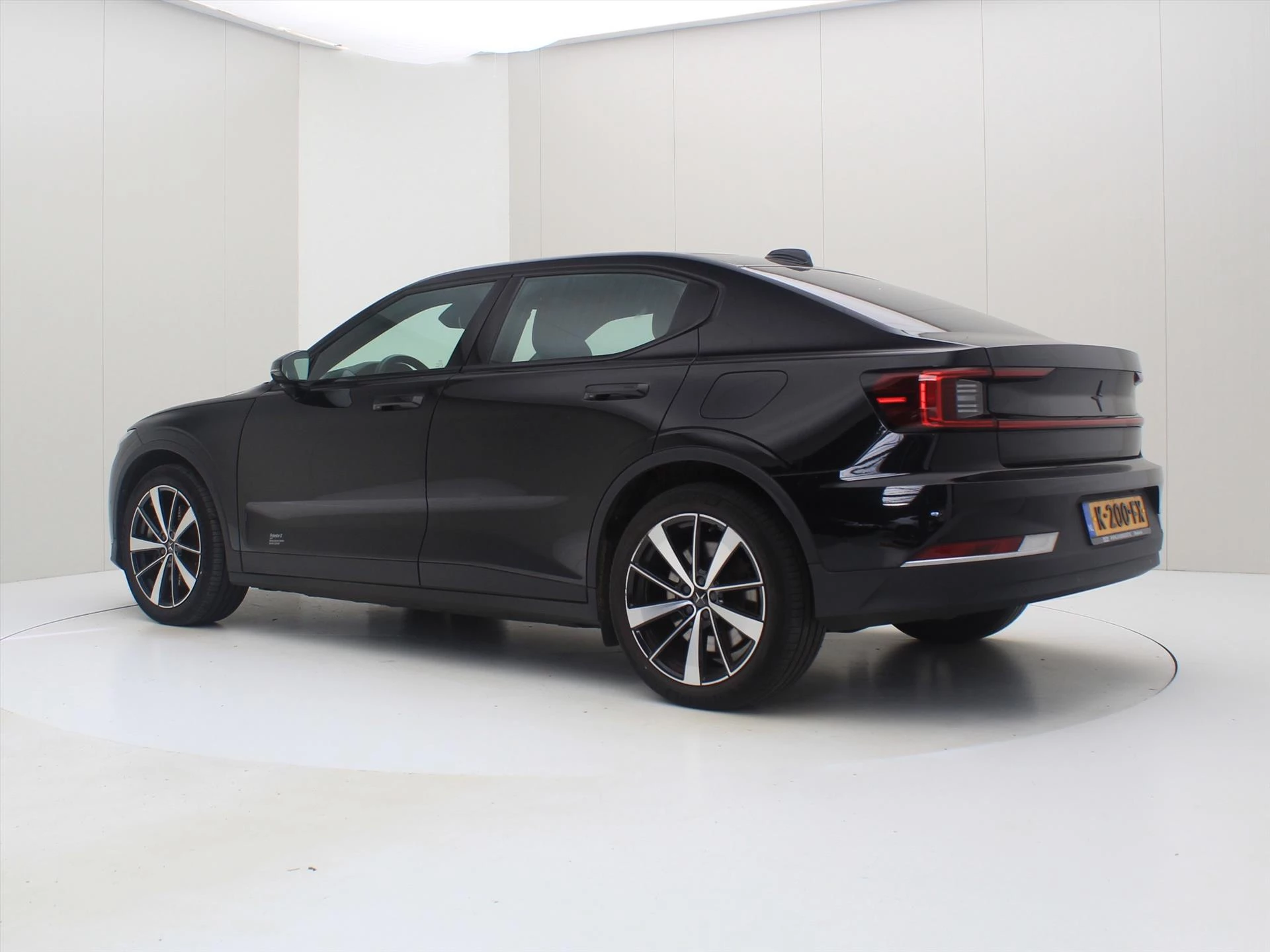 Hoofdafbeelding Polestar 2
