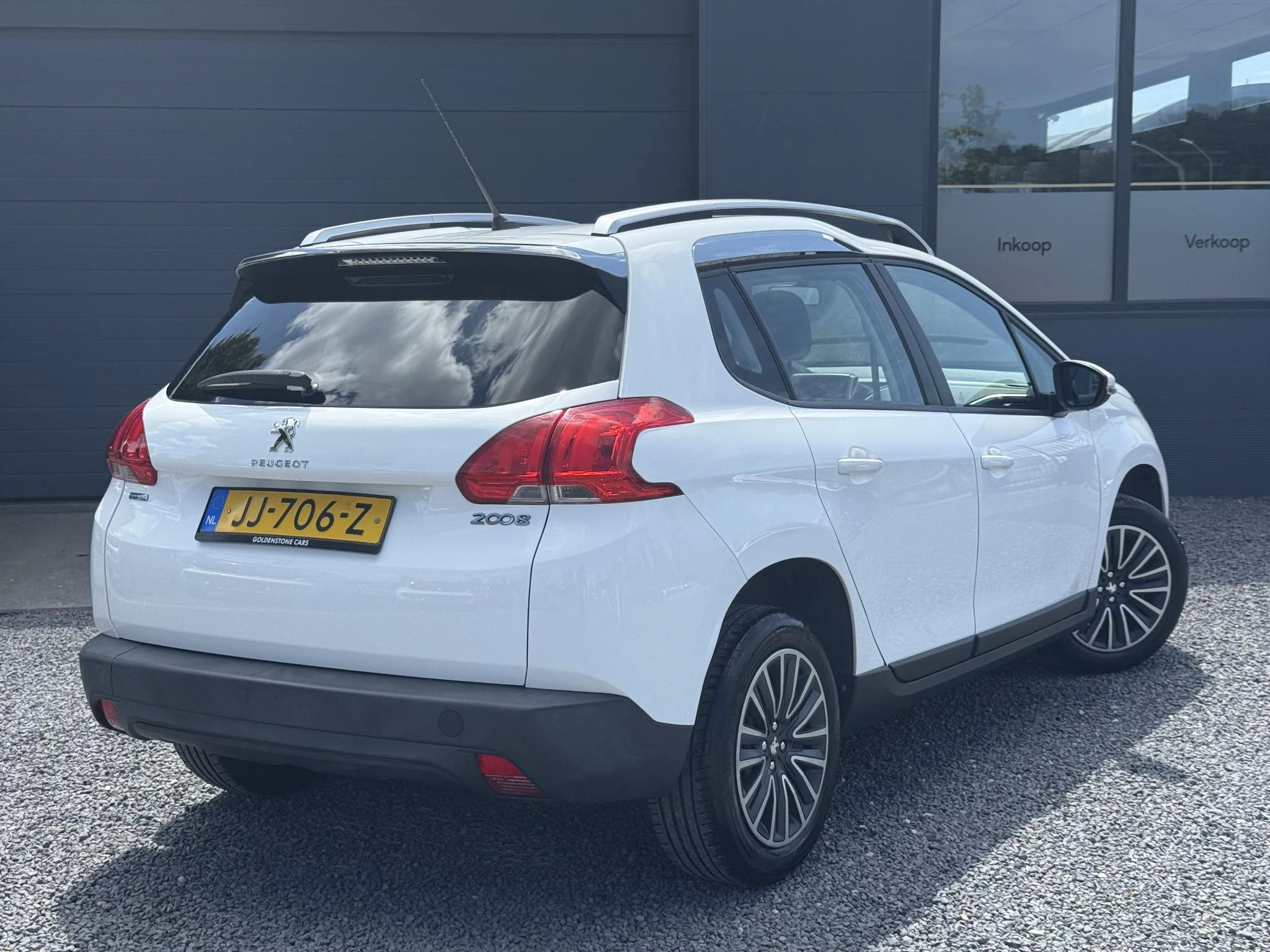 Hoofdafbeelding Peugeot 2008