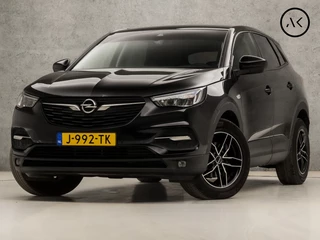 Hoofdafbeelding Opel Grandland X Opel Grandland X 1.2 Turbo Sport Automaat (GROOT NAVI, APPLE CARPLAY, CAMERA, LED KOPLAMPEN, CLIMATE, ELEK PAKKET, GETINT GLAS, ARMSTEUN, SPORTSTOELEN, PARKEERSENSOREN, NIEUWE APK, NIEUWSTAAT)