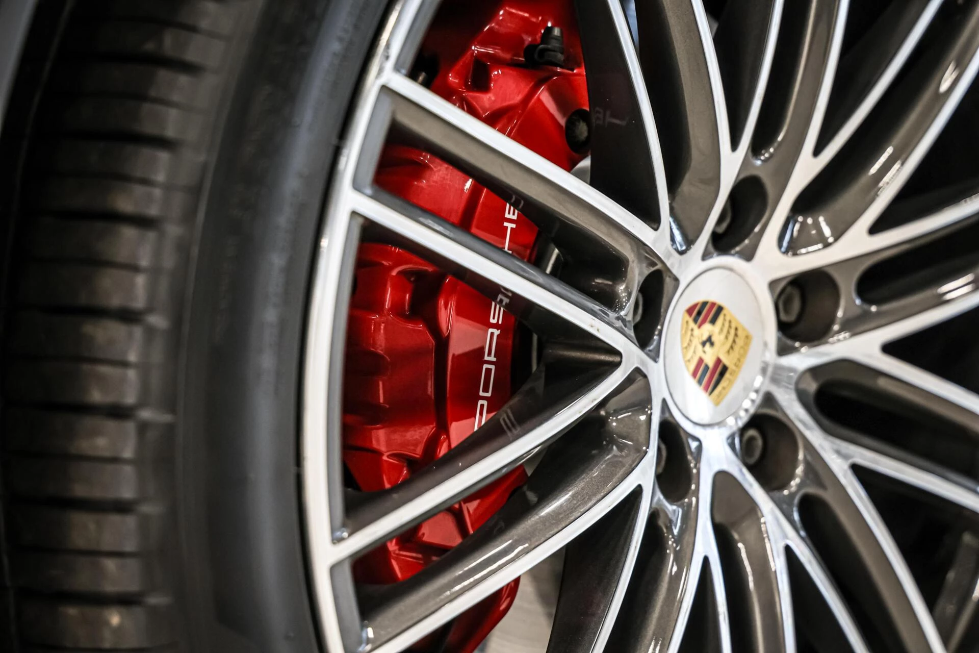 Hoofdafbeelding Porsche Cayenne