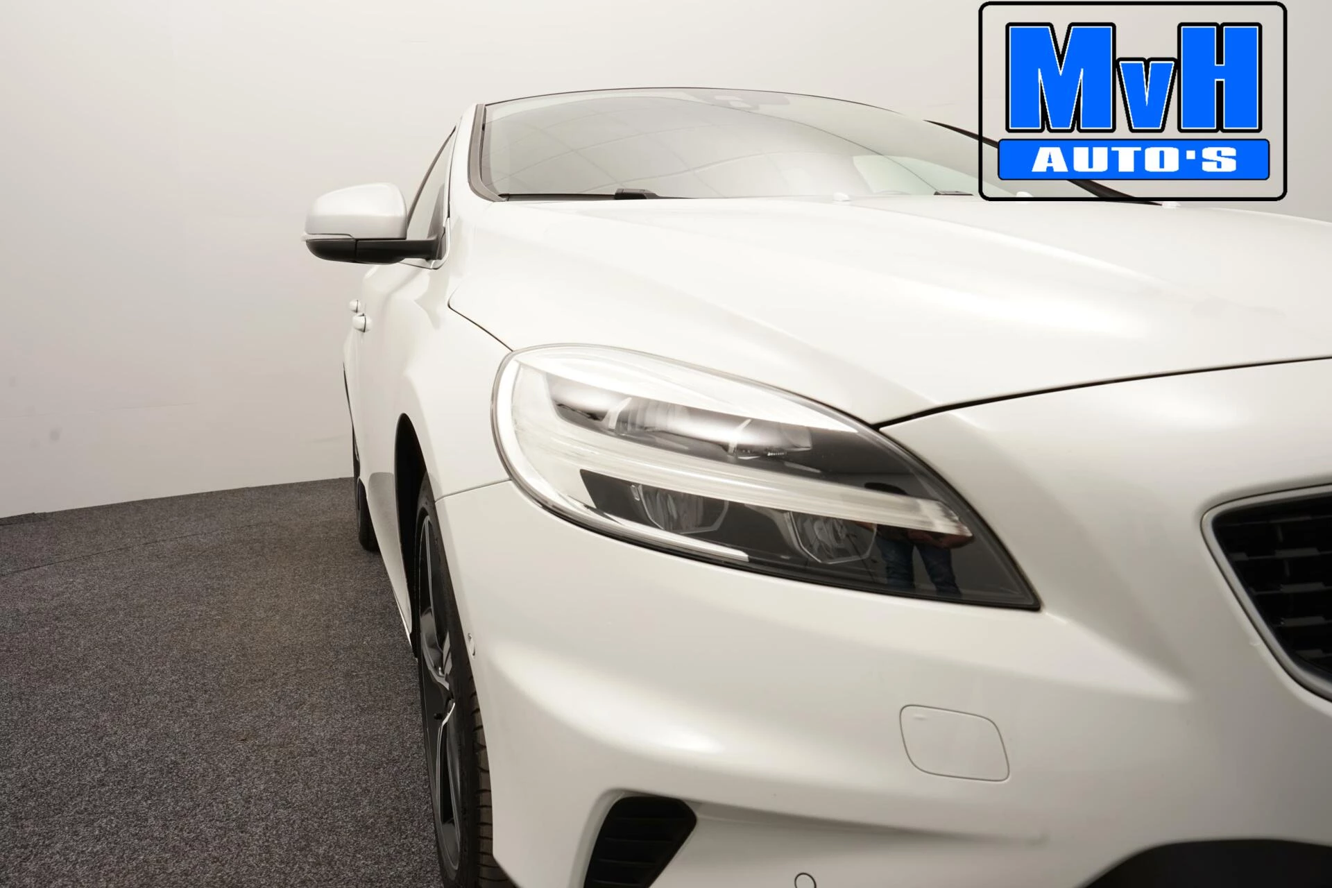 Hoofdafbeelding Volvo V40