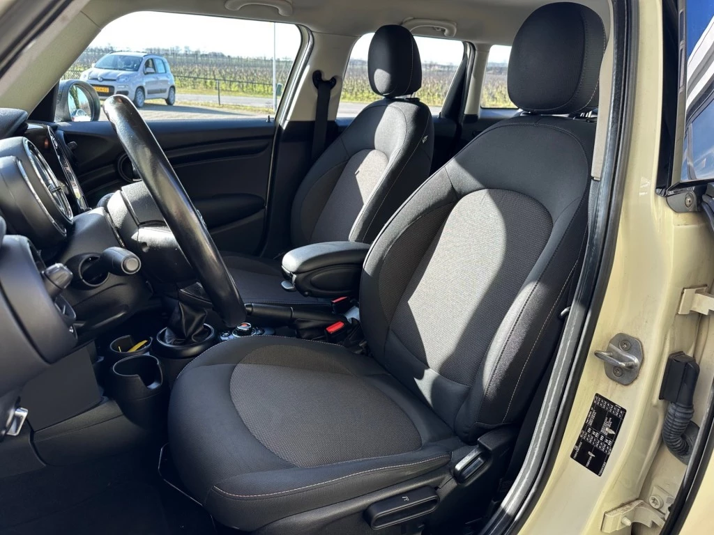 Hoofdafbeelding MINI 5-deurs