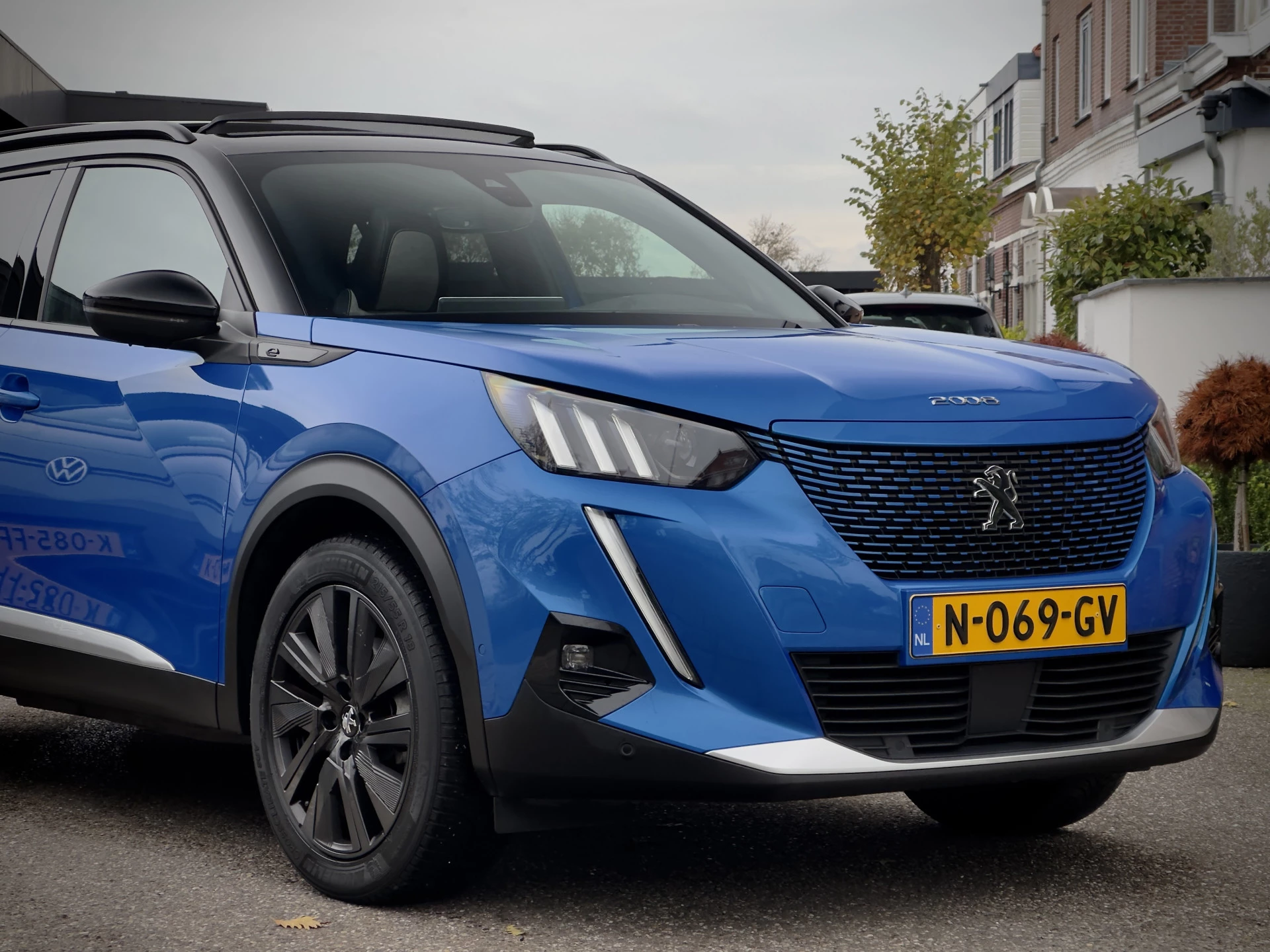 Hoofdafbeelding Peugeot e-2008