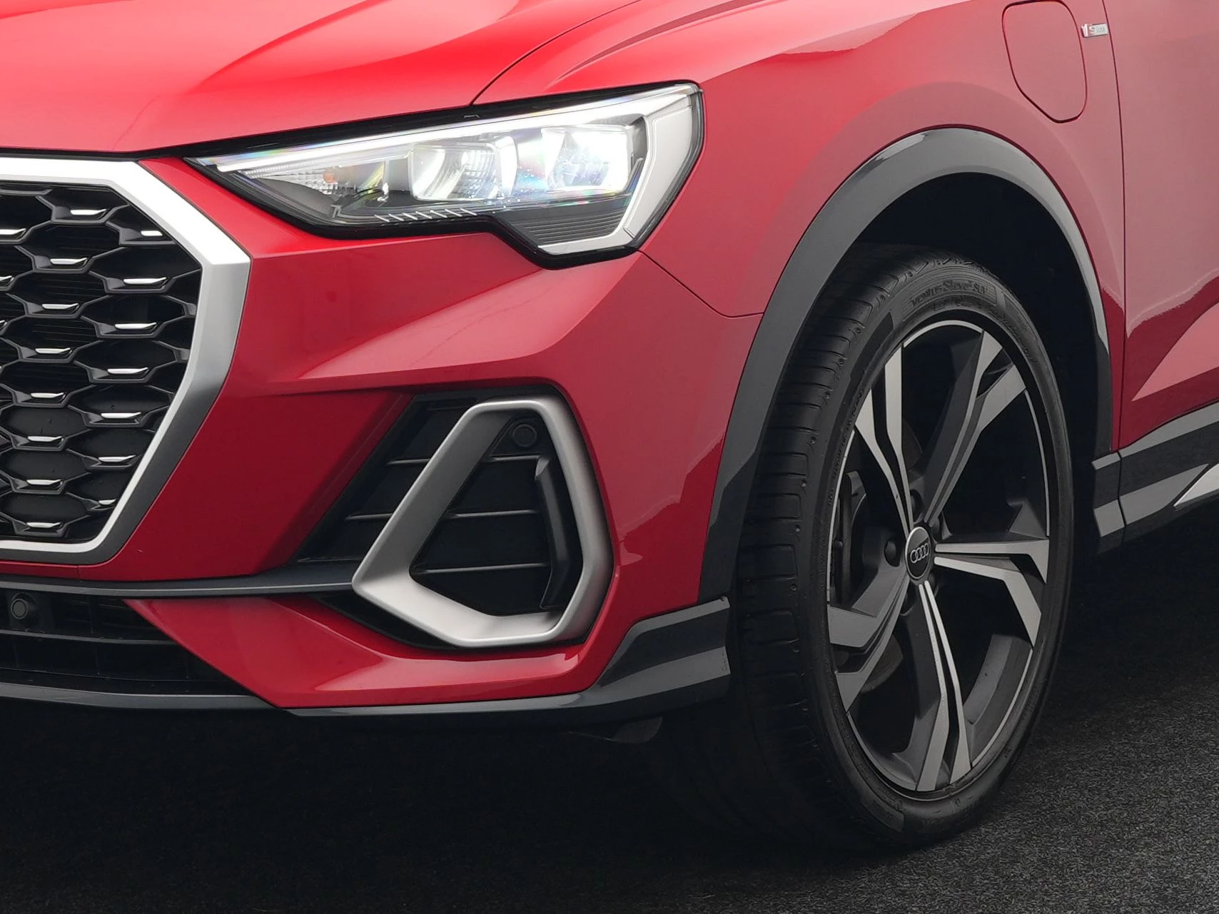 Hoofdafbeelding Audi Q3