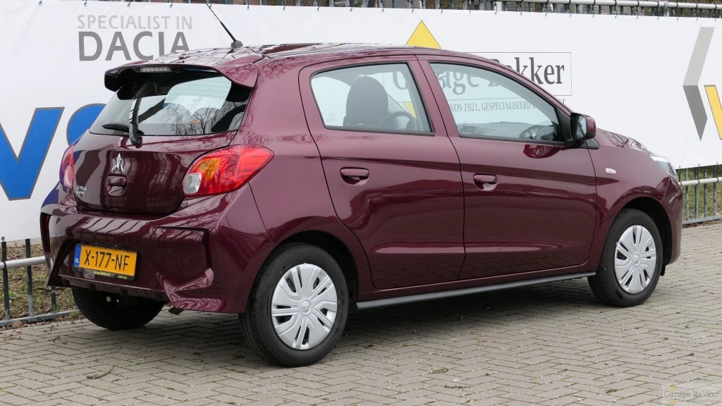 Hoofdafbeelding Mitsubishi Space Star