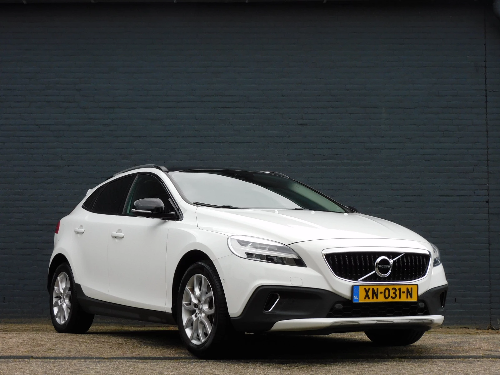 Hoofdafbeelding Volvo V40