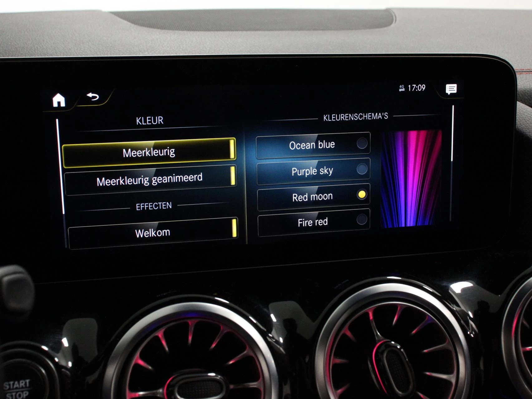 Hoofdafbeelding Mercedes-Benz EQA