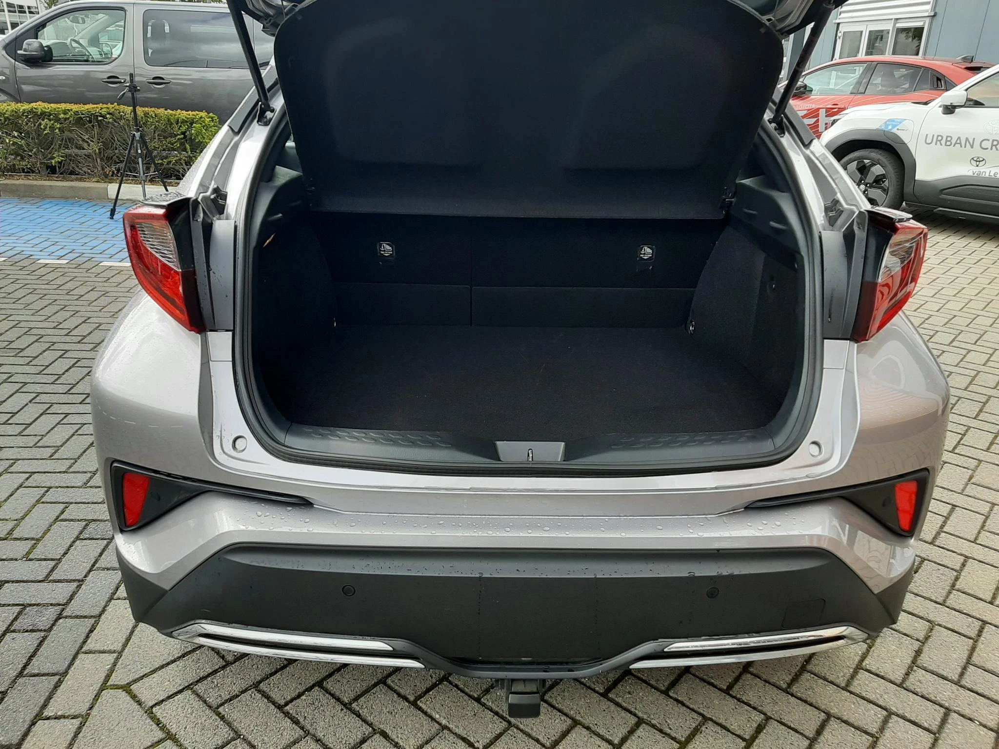 Hoofdafbeelding Toyota C-HR