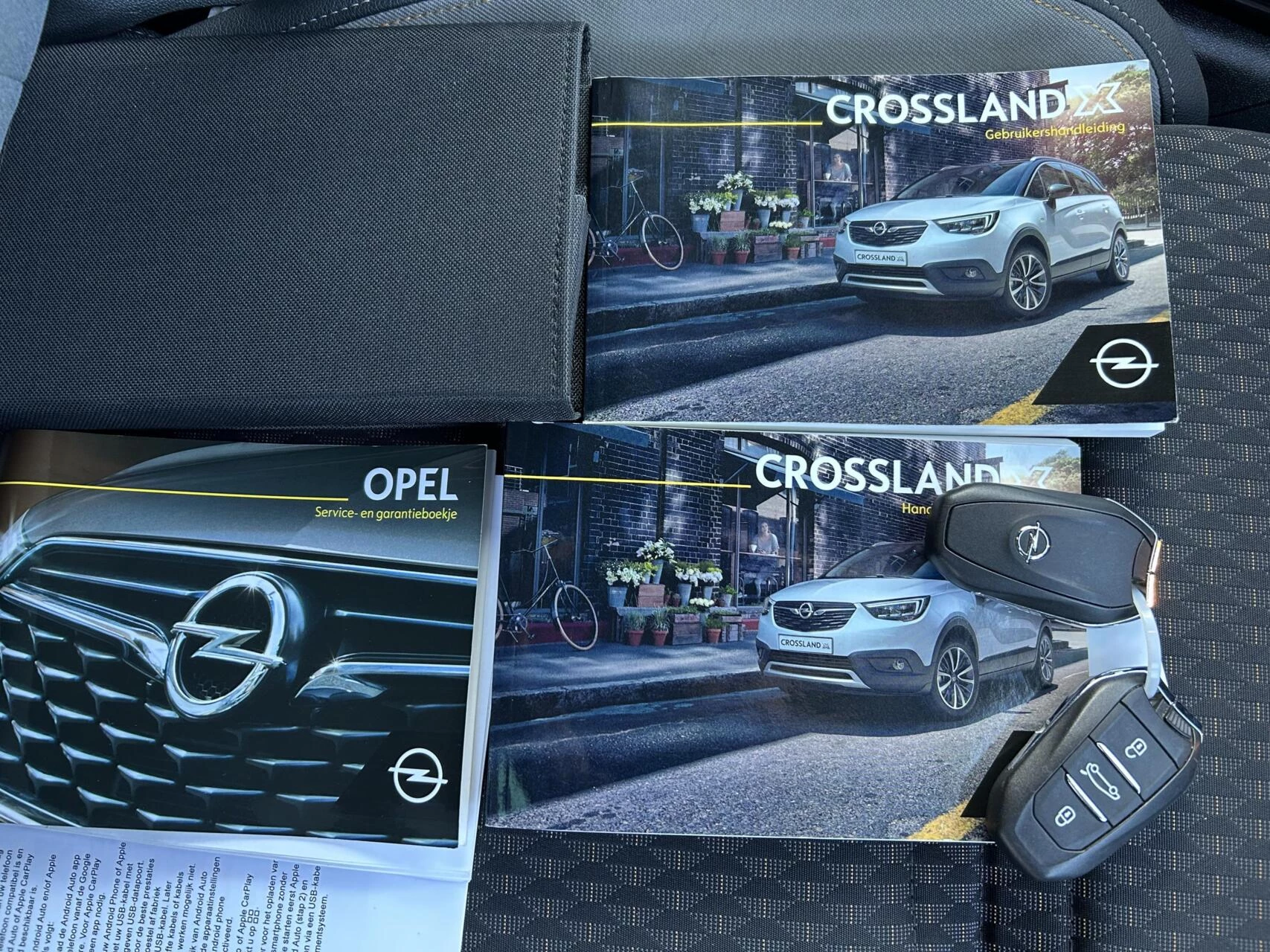 Hoofdafbeelding Opel Crossland X