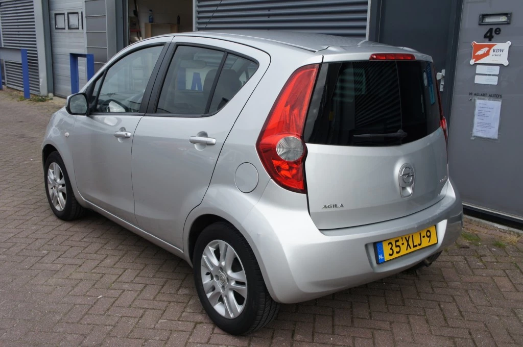 Hoofdafbeelding Opel Agila