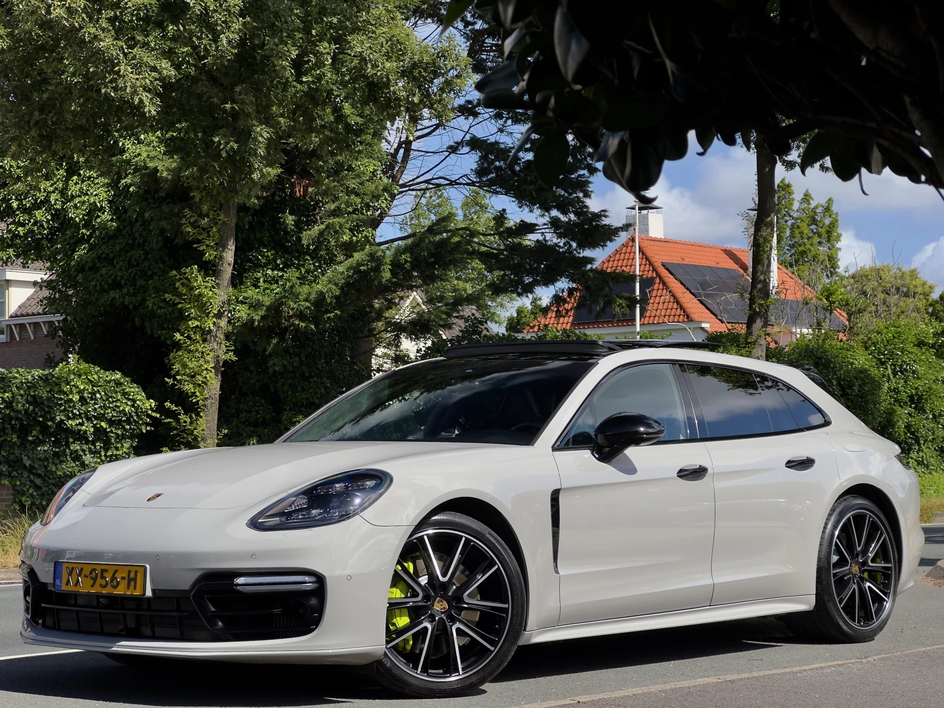 Hoofdafbeelding Porsche Panamera