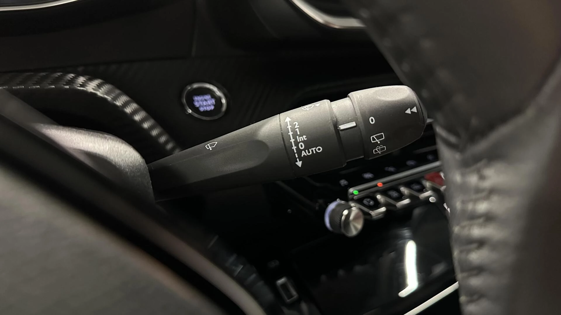 Hoofdafbeelding Peugeot e-2008