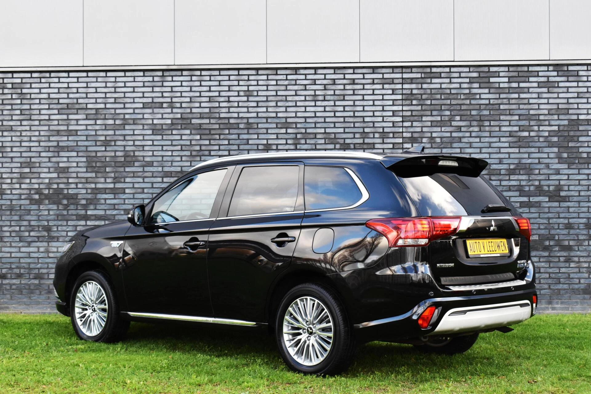Hoofdafbeelding Mitsubishi Outlander