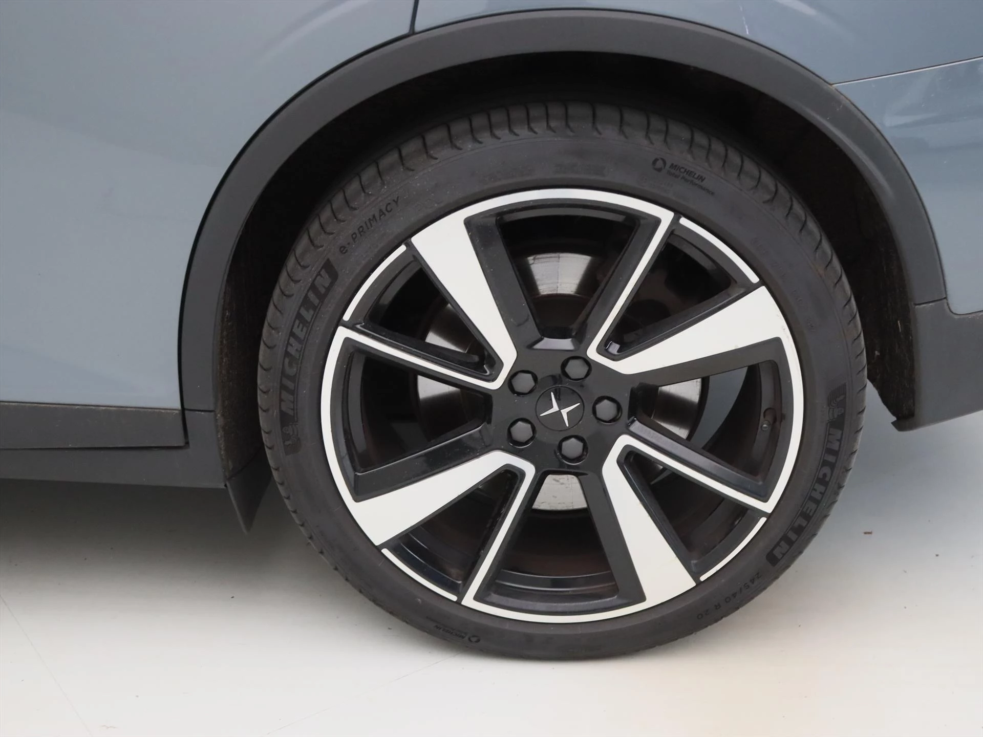 Hoofdafbeelding Polestar 2