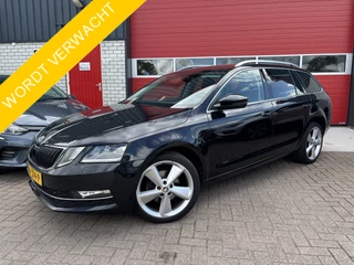 Škoda Octavia Combi 1.5 TSI Greentech Style Business AUTOMAAT / RS-STOELEN / VIRTUAL / CANTON / KEYLESS / FULL LED / STOELVERW / NL-AUTO