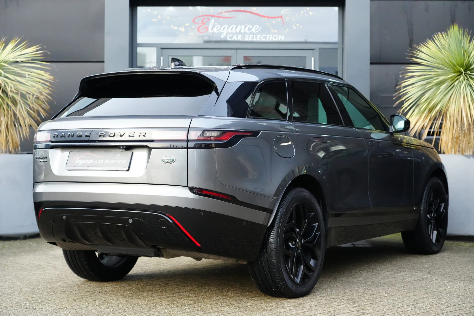 Hoofdafbeelding Land Rover Range Rover Velar