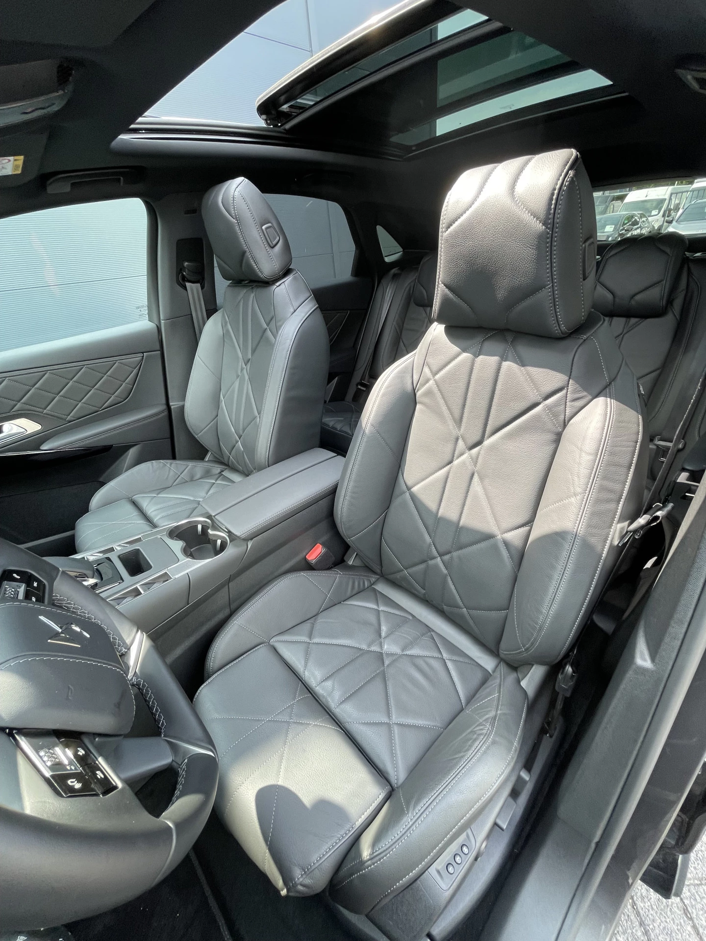 Hoofdafbeelding DS DS 7