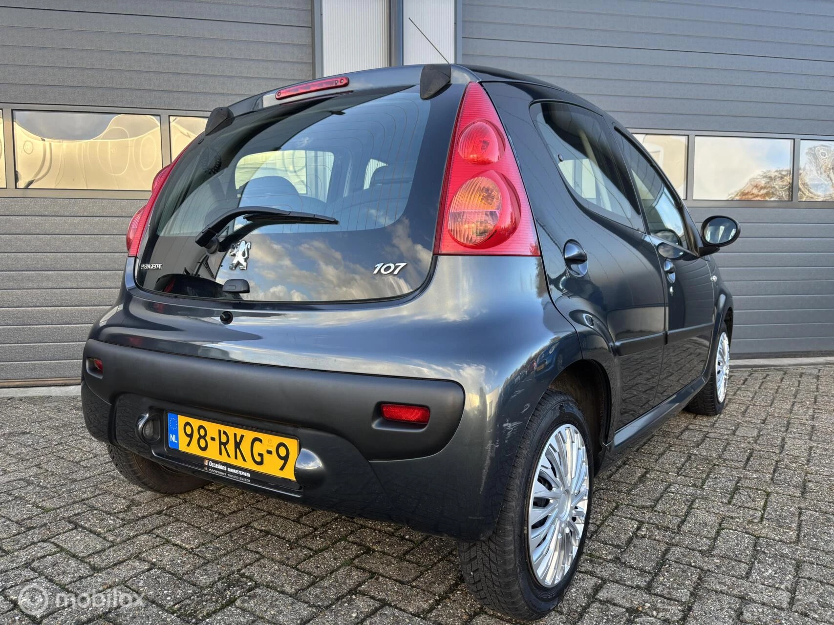 Hoofdafbeelding Peugeot 107