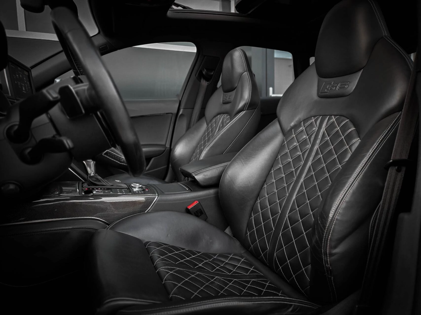 Hoofdafbeelding Audi S6