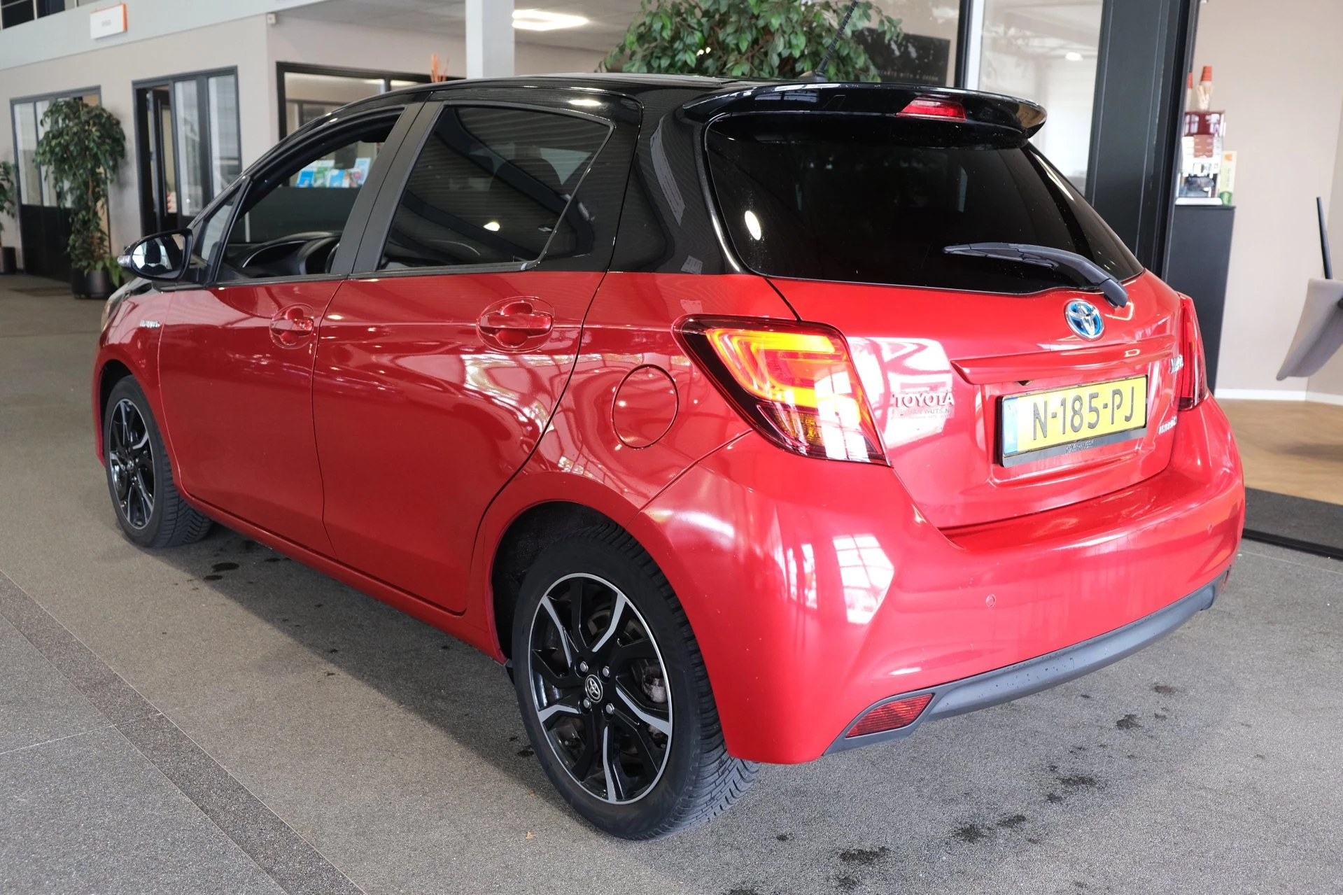 Hoofdafbeelding Toyota Yaris