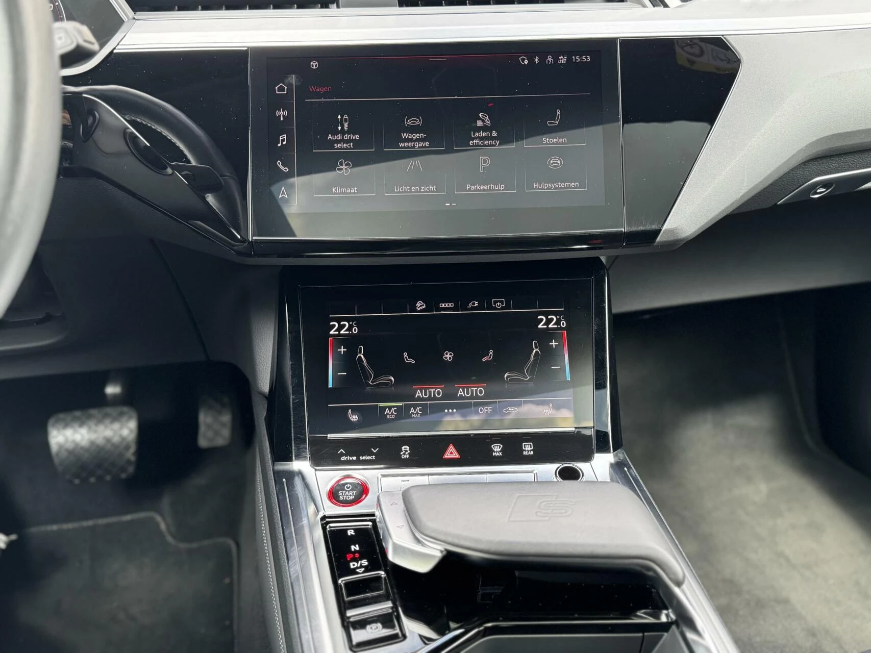 Hoofdafbeelding Audi e-tron