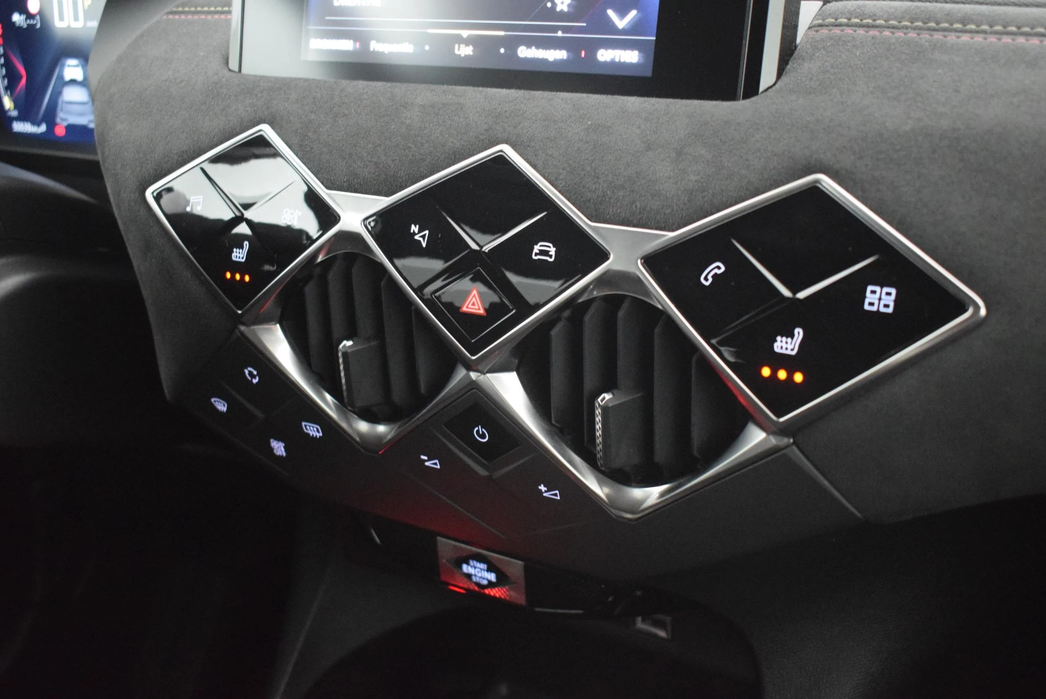 Hoofdafbeelding DS DS 3