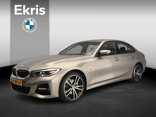 BMW 3 Serie Sedan 320e | M-Sportpakket | LED | Leder | Navigatie | Sportstoelen | Stoelverwarming | DAB | Hifi speakers | Alu 19 inch
