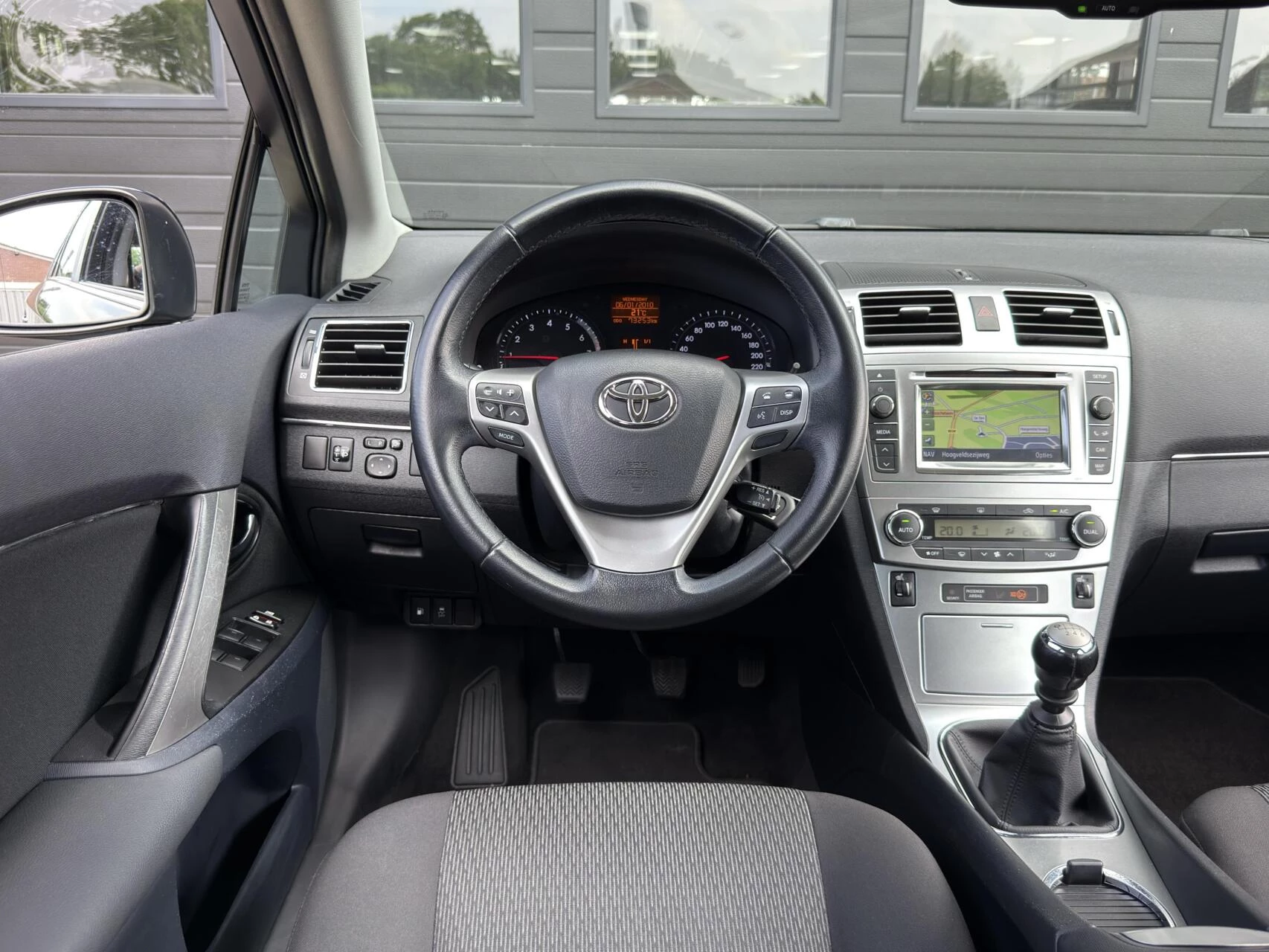 Hoofdafbeelding Toyota Avensis