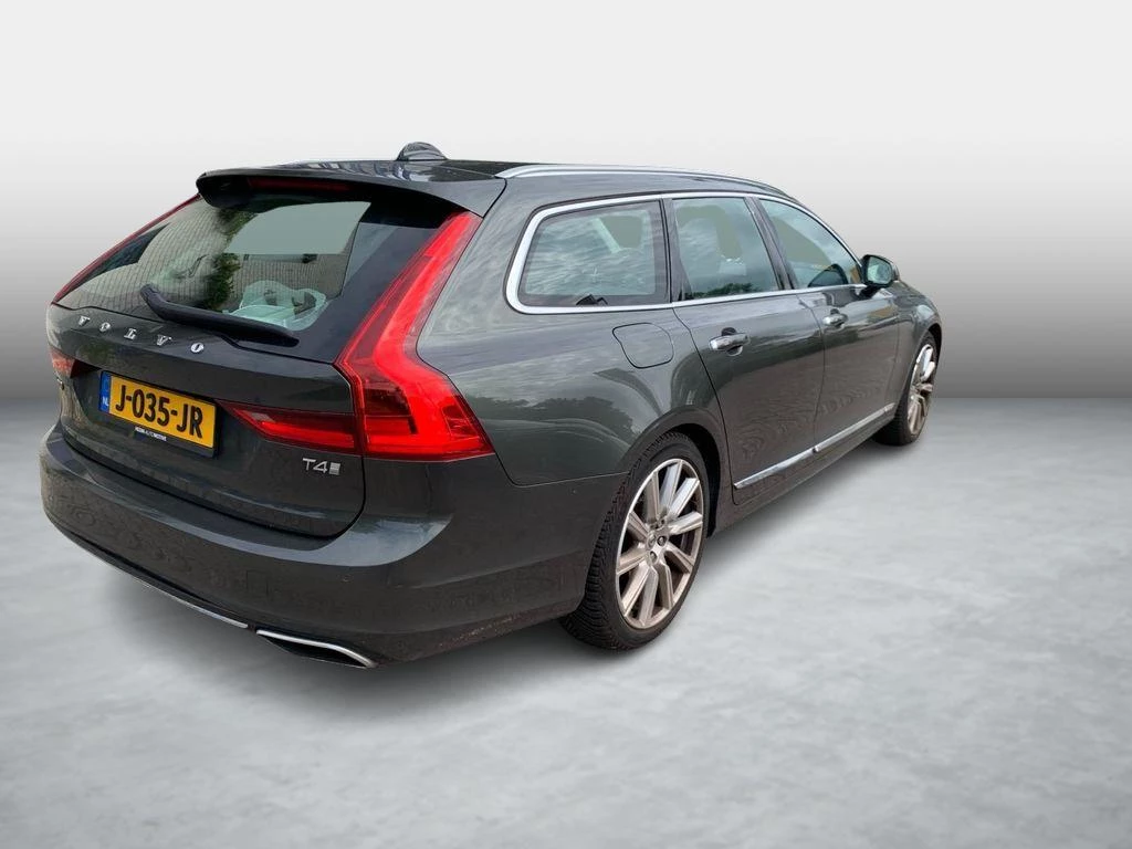 Hoofdafbeelding Volvo V90