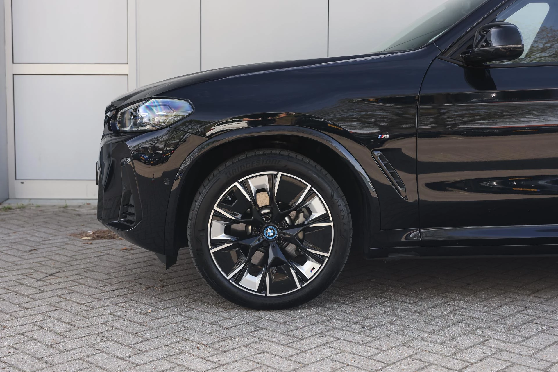 Hoofdafbeelding BMW iX3