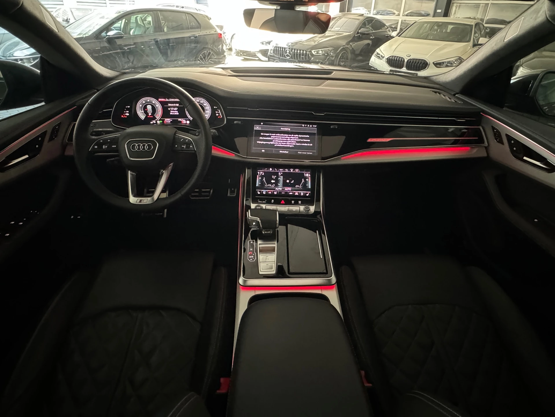 Hoofdafbeelding Audi Q8