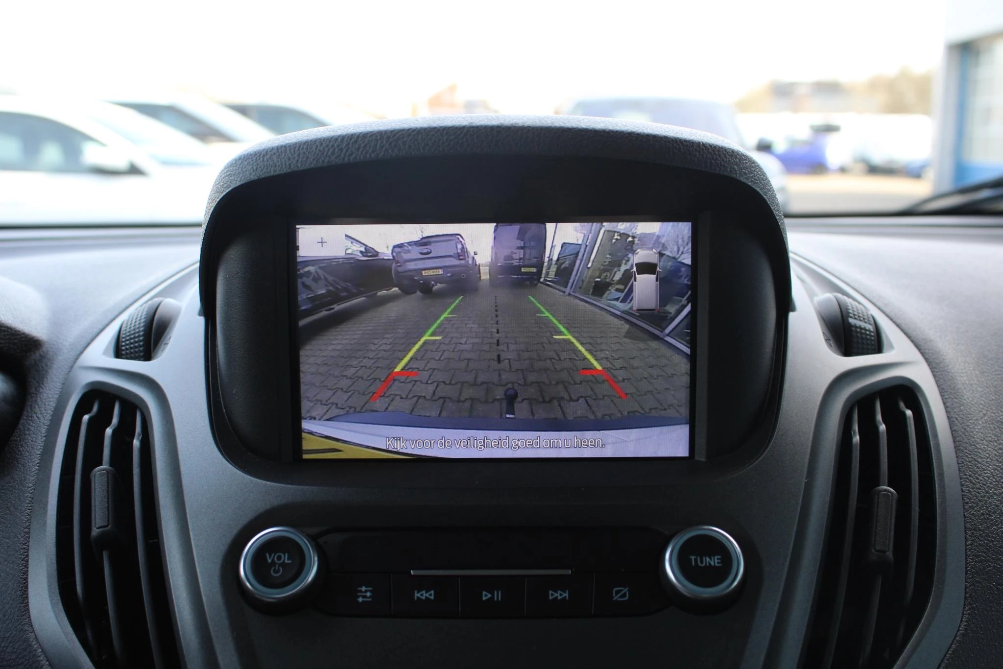 Hoofdafbeelding Ford Transit Courier