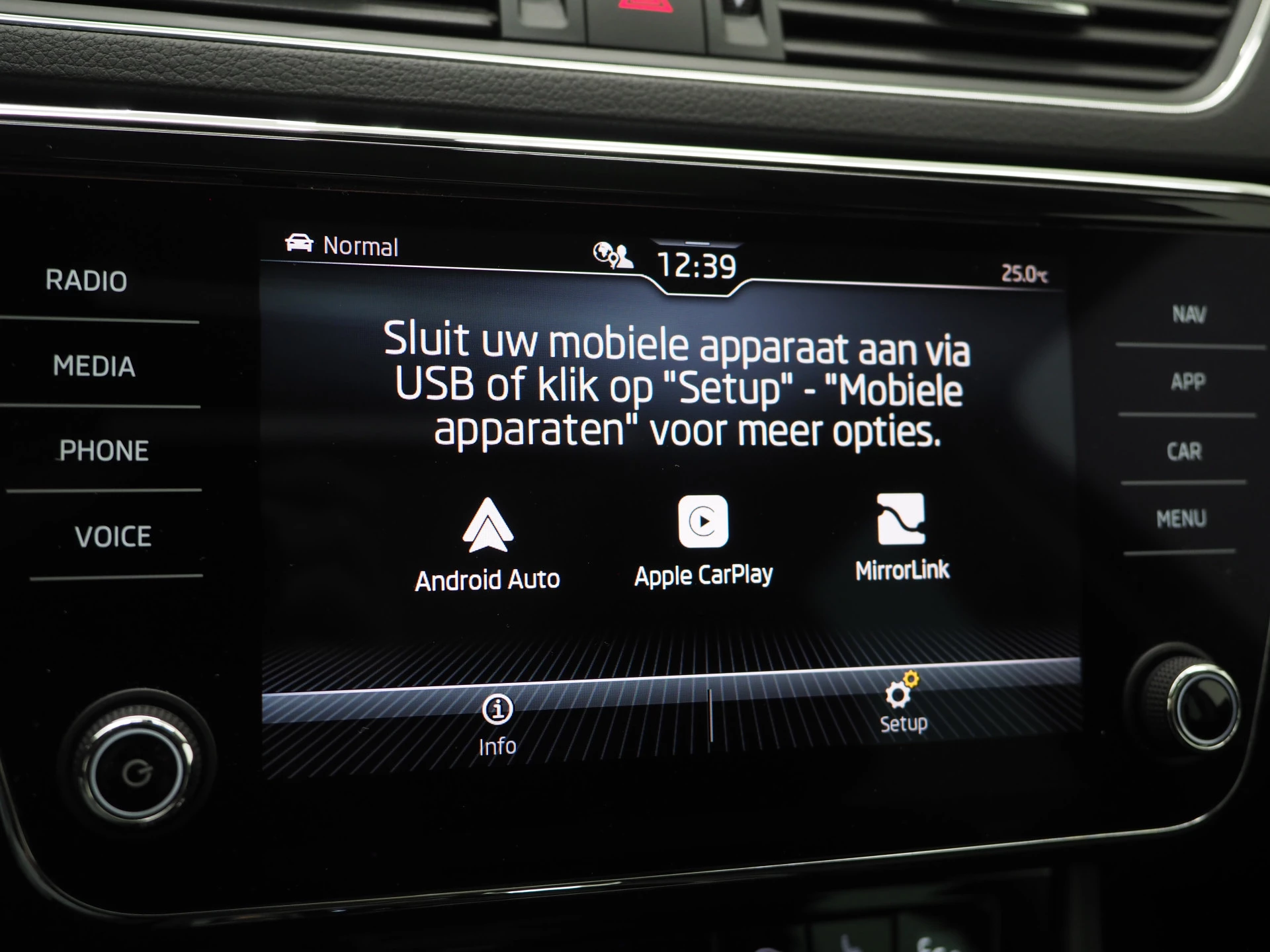 Hoofdafbeelding Škoda Superb