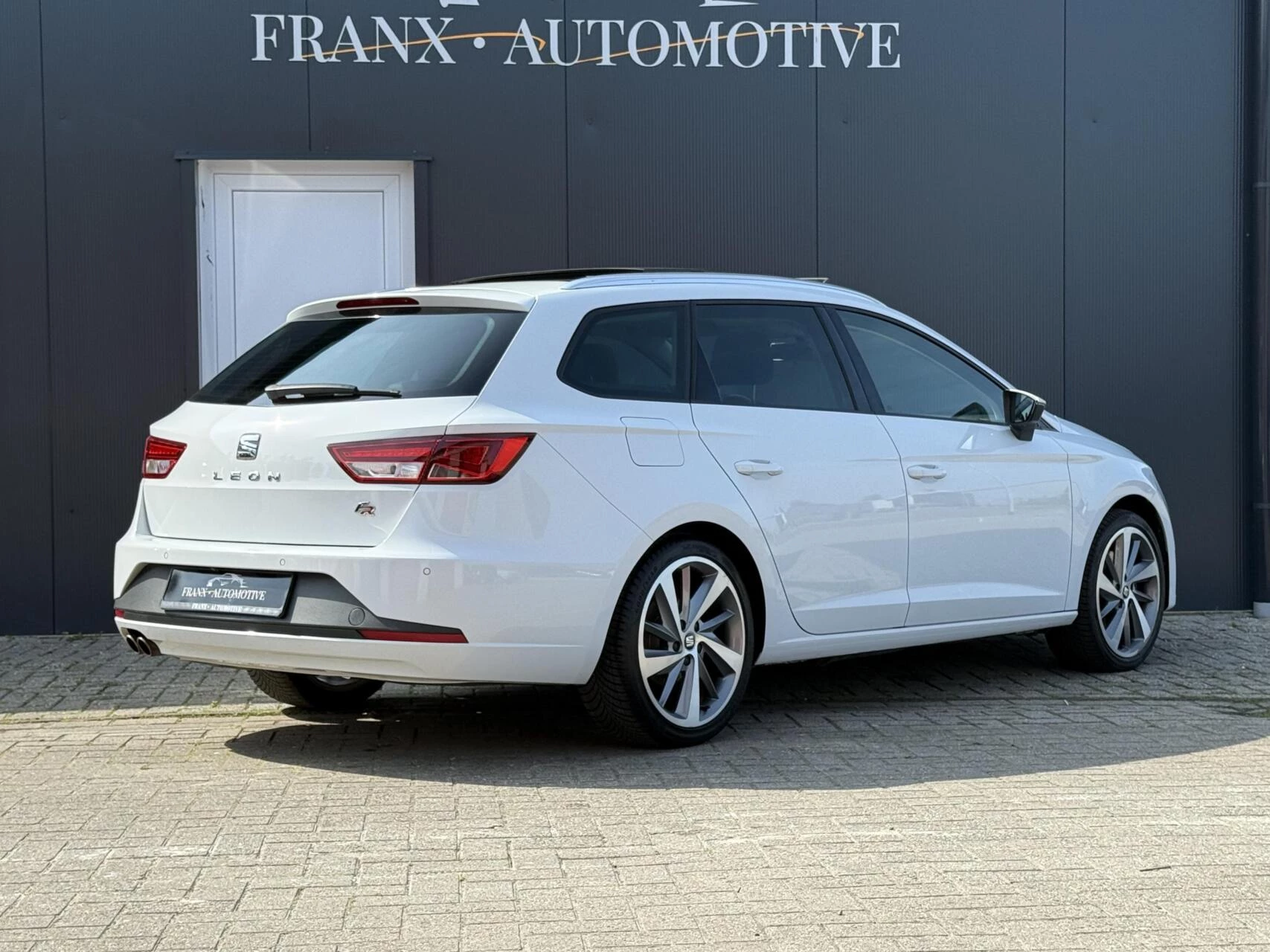 Hoofdafbeelding SEAT Leon