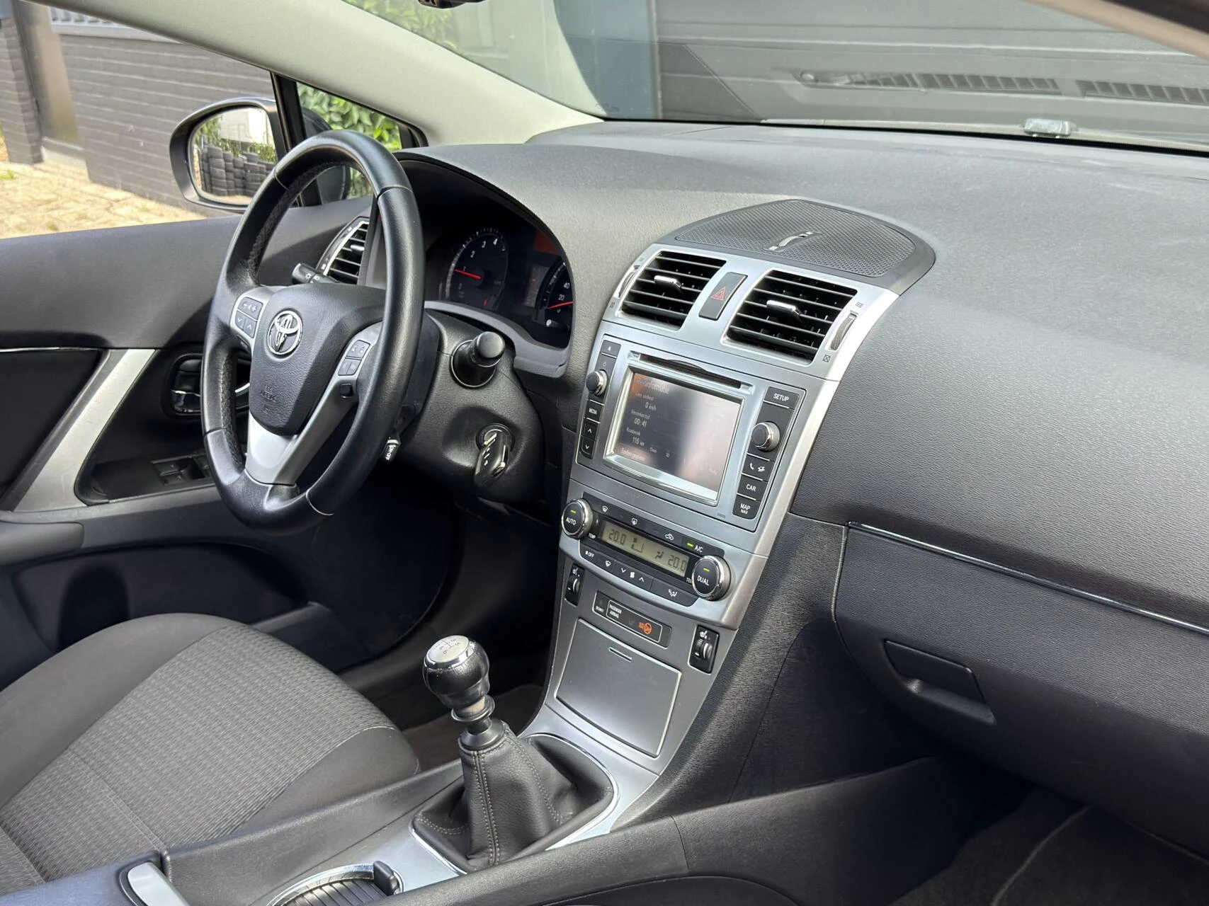 Hoofdafbeelding Toyota Avensis