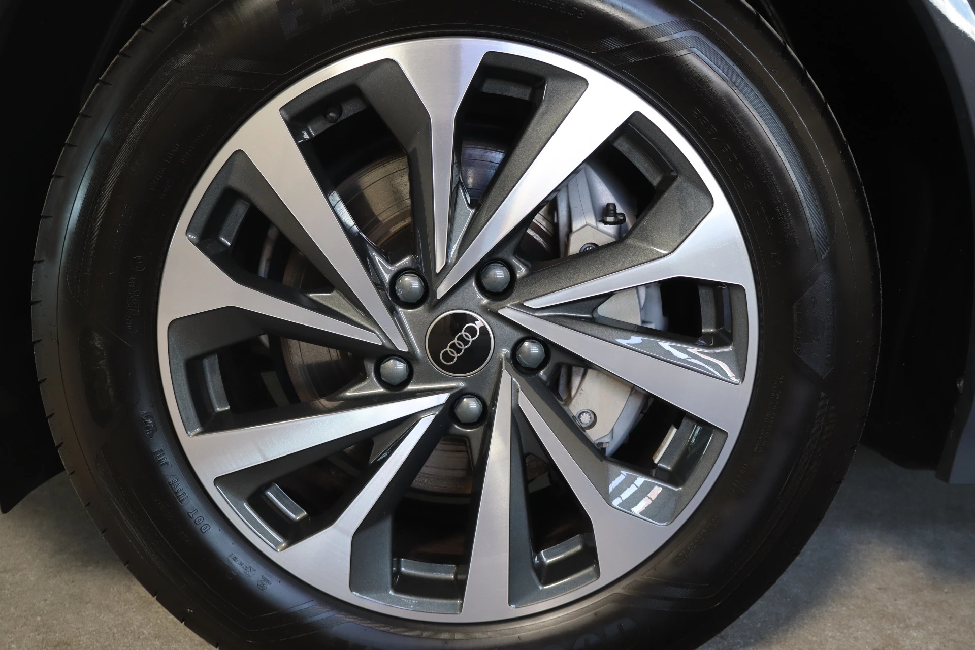 Hoofdafbeelding Audi Q6 e-tron