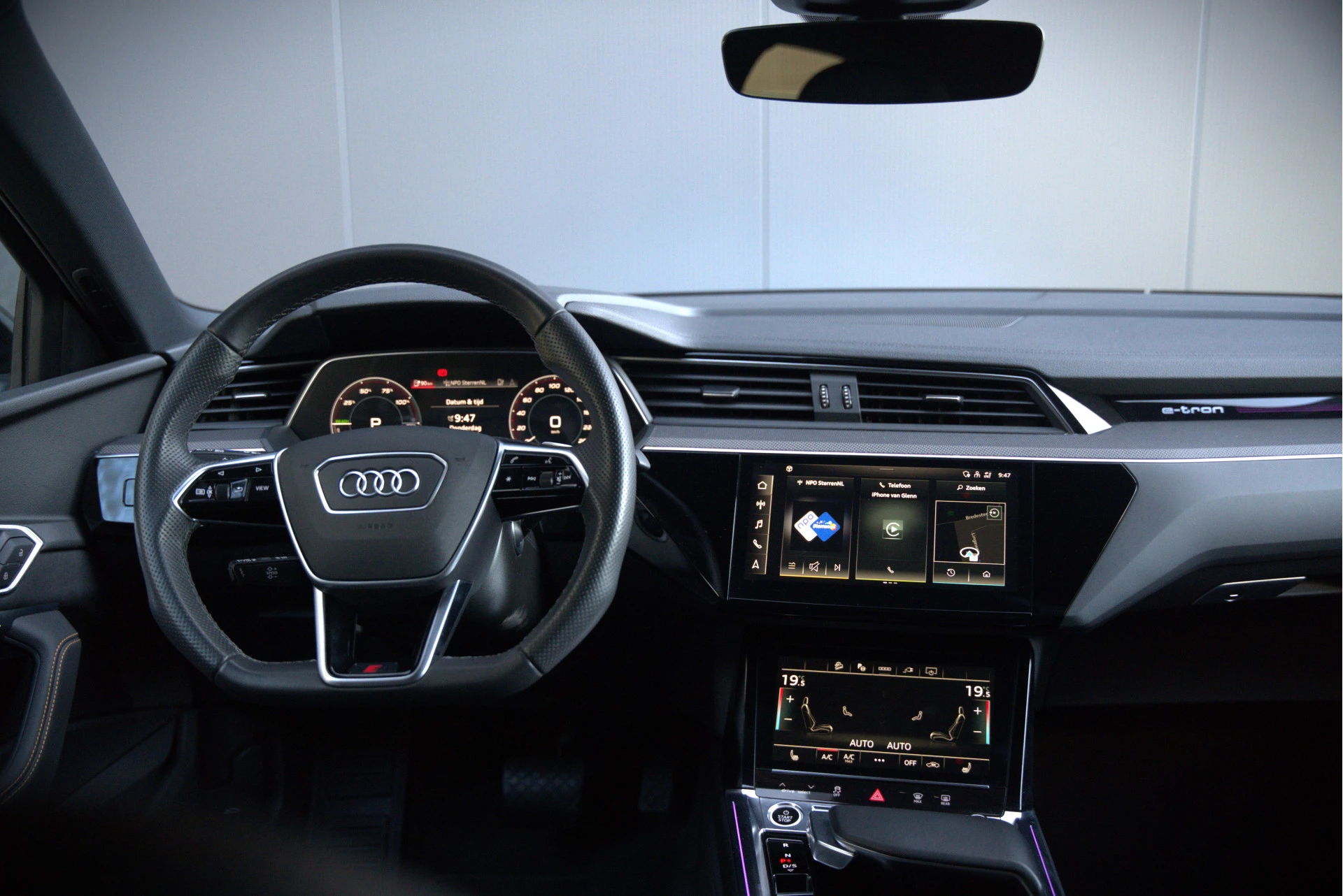 Hoofdafbeelding Audi e-tron