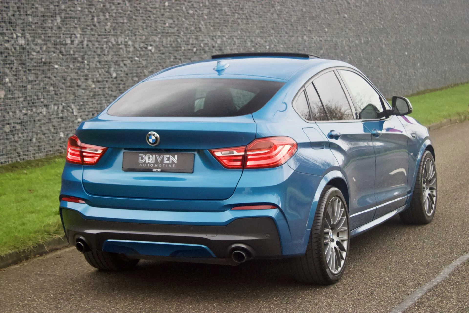 Hoofdafbeelding BMW X4